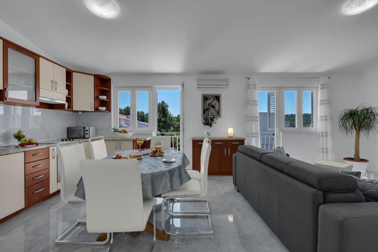 Ana Apartment Makarska Buitenkant foto