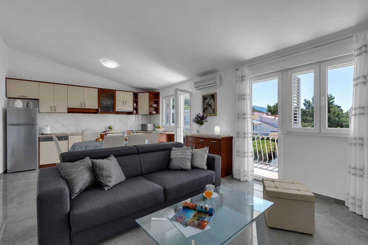 Ana Apartment Makarska Buitenkant foto